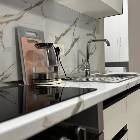 Bllok A Appartement Tirana